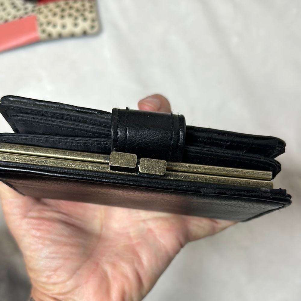 Black  Wallet - Picture 3 of 12